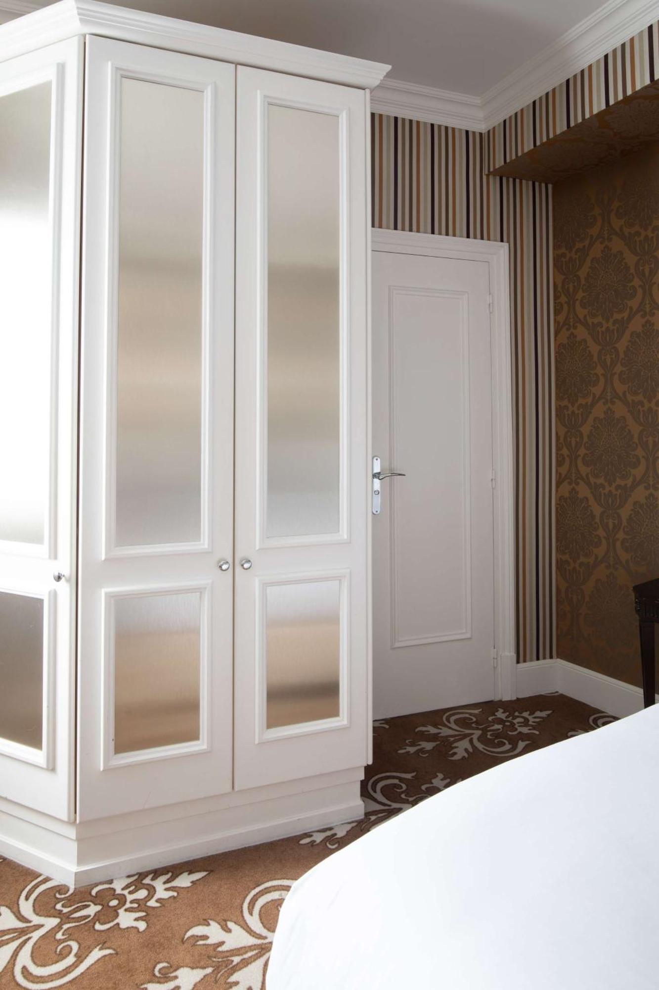 Maison Astor Paris, Curio Collection By Hilton 4* Parijs