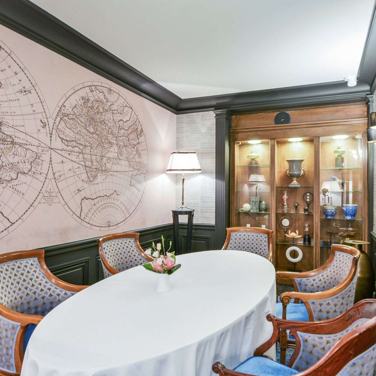 Maison Astor Paris, Curio Collection By Hilton Hotel Parigi