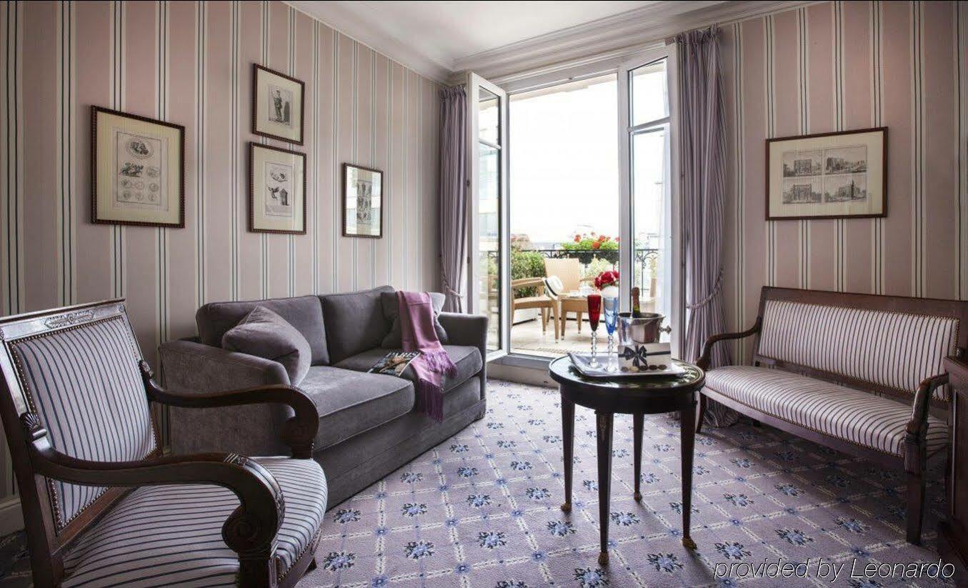 Hotel Maison Astor Paris, Curio Collection By Hilton Parijs